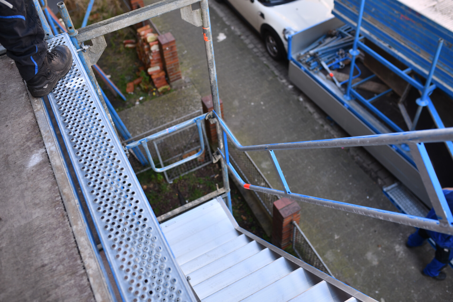 Gerüstbau Treppenturm mieten