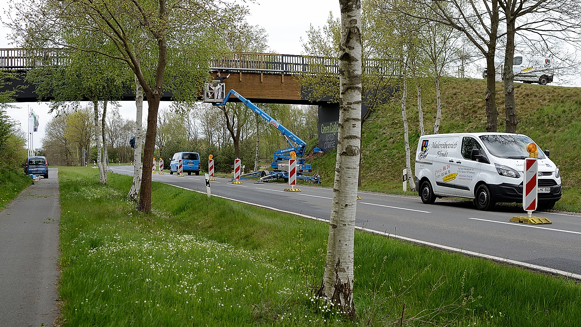 ARBEITSBUEHNEN-MALER-FLINDT-BARUM