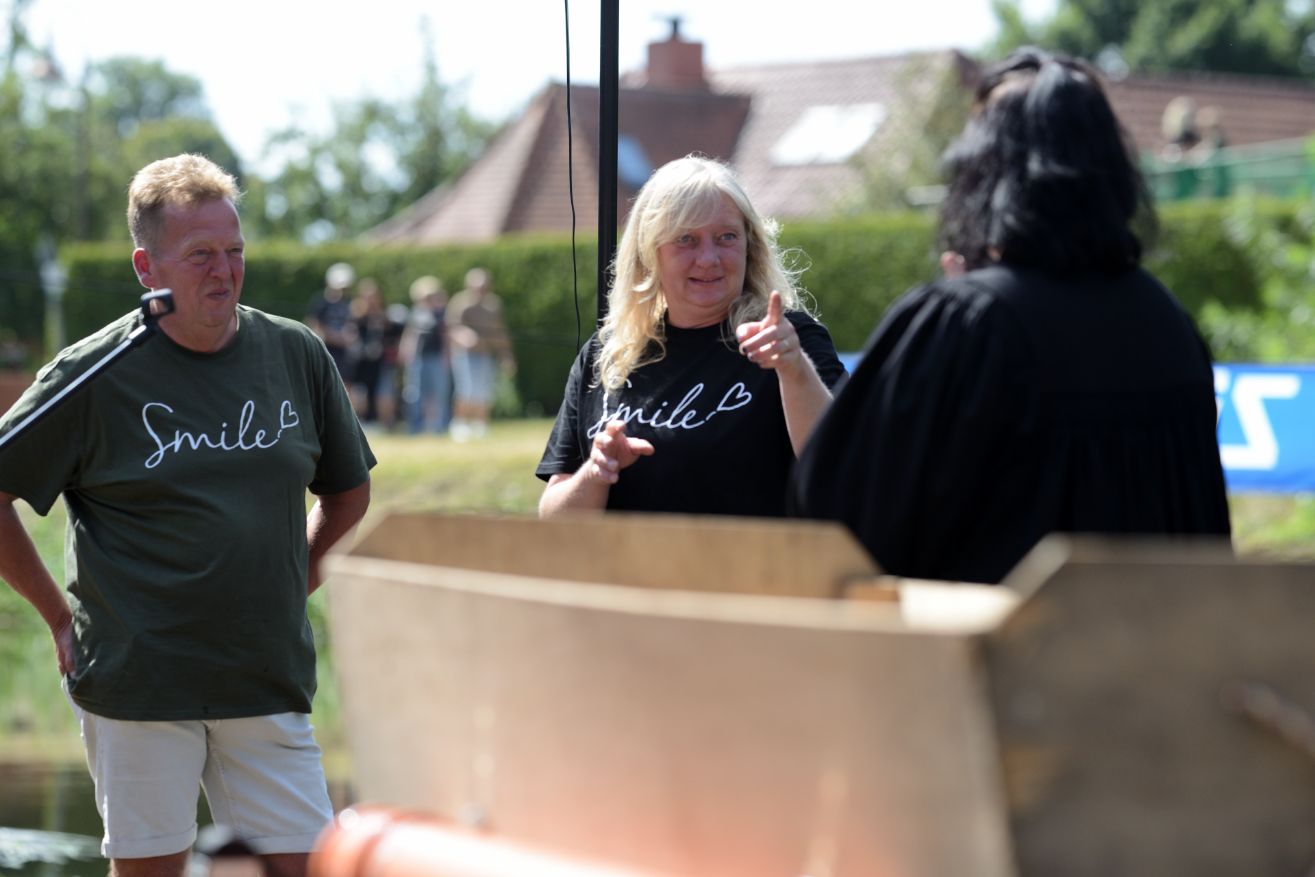 Doris bei der Taufe des Schweinetrogs 2025